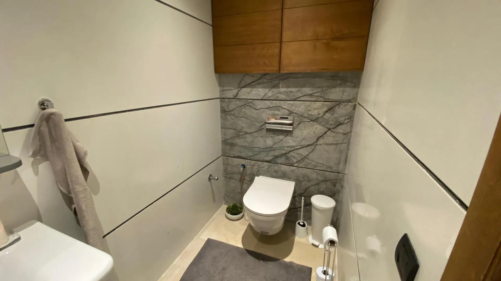 Studio De Luxe A Casablanca Maarif 公寓