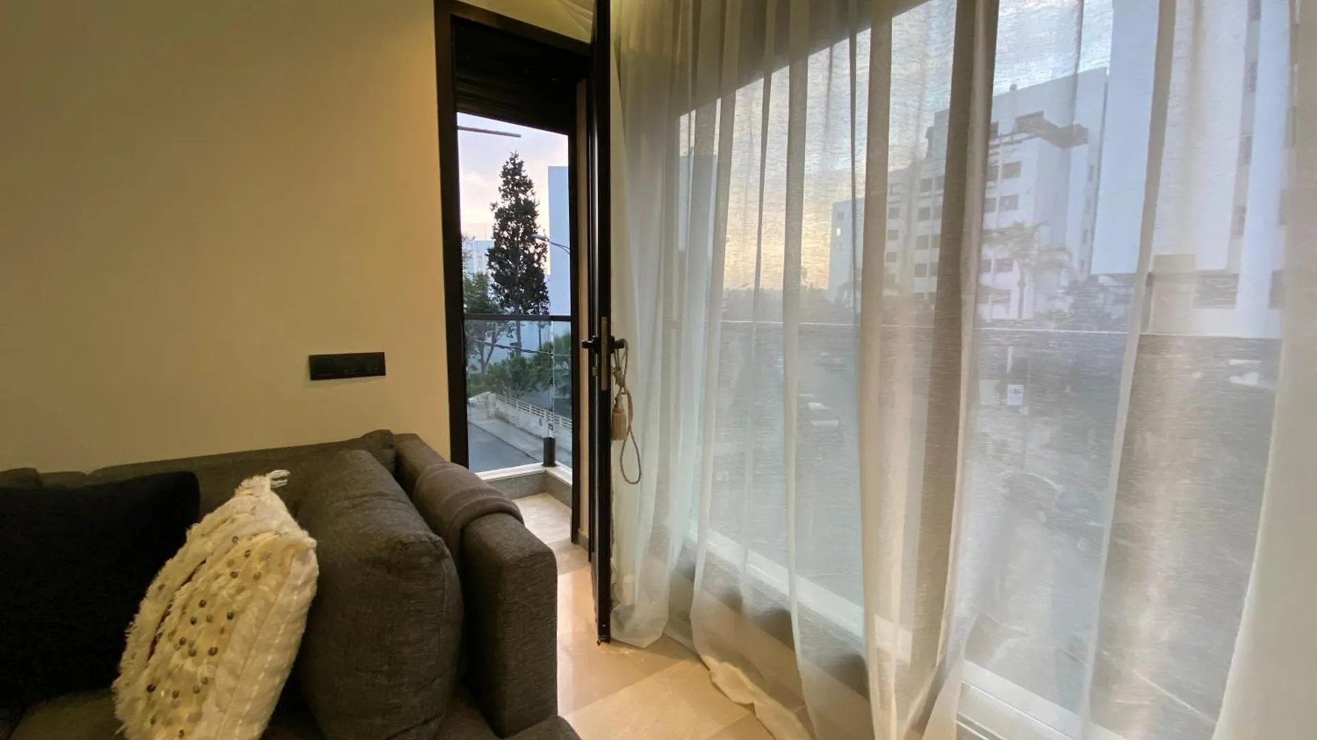 Studio De Luxe A Casablanca Maarif Marrocos